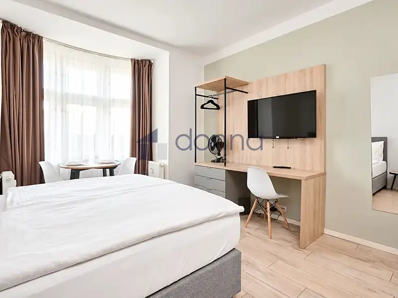 Pronájem bytu 1+kk 27 m², Praha – náhled fotky 2