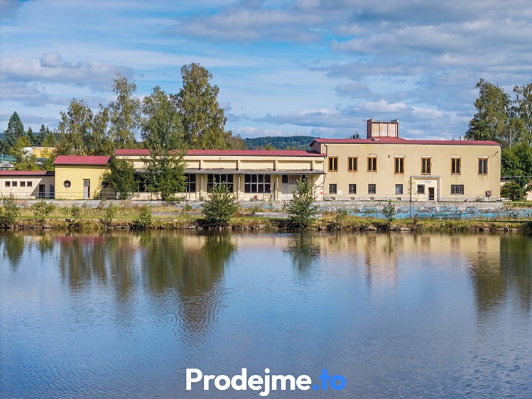 Комерційне приміщення на продаж, 3 160 м² (38 з 47)