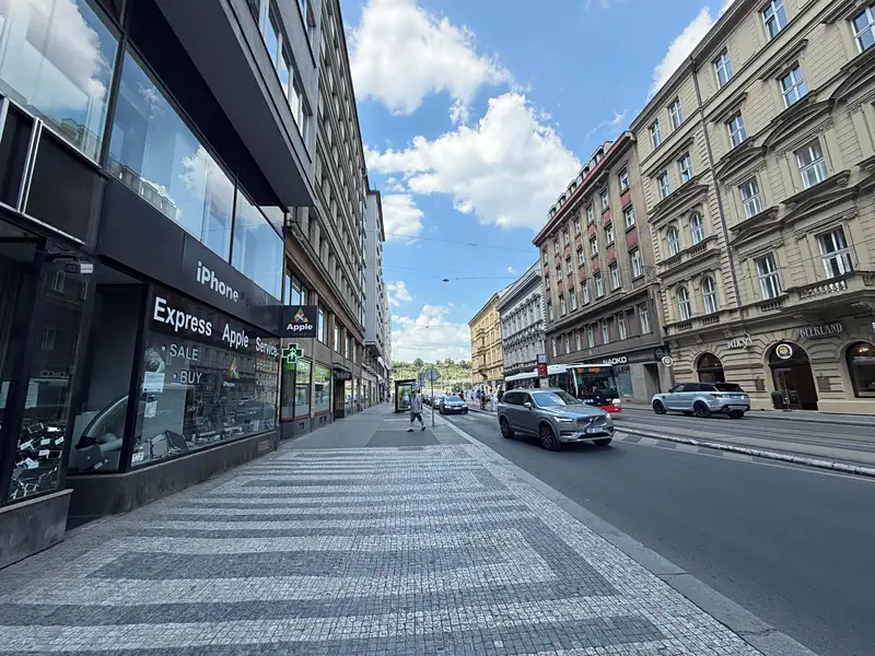 Pronájem obchodního prostoru 80 m², Praha – náhled fotky 1