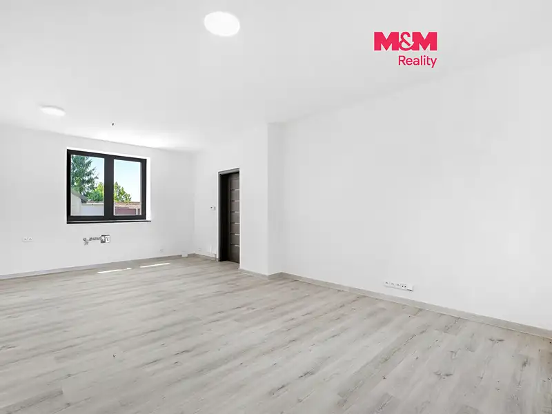 Prodej rodinného domu 110 m², pozemek 350 m², Kostelec nad Labem – náhled fotky 1