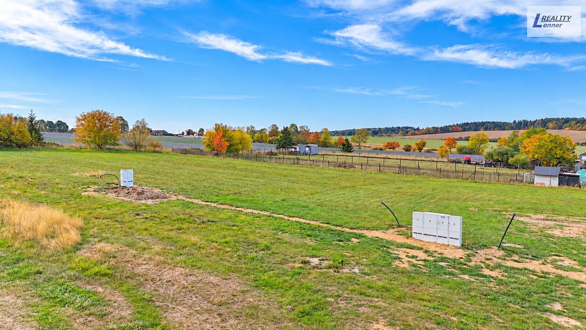 Prodej stavebního pozemku 873 m², Narysov – fotka 1 z 3