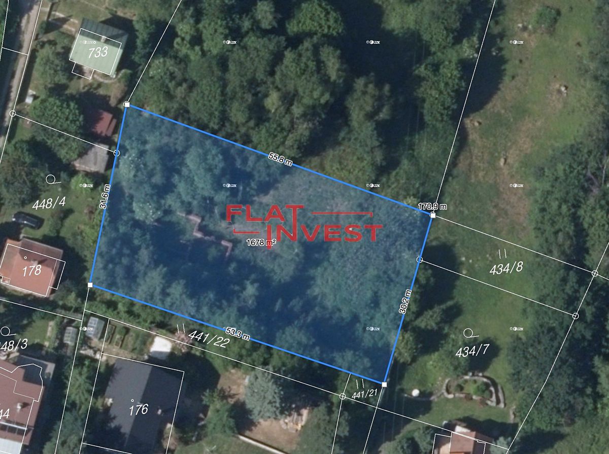 Prodej stavebního pozemku 1678 m², Kamenice – fotka 1 z 3