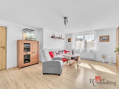 Gewerbefläche zum Kauf, 220 m² (2 von 36)