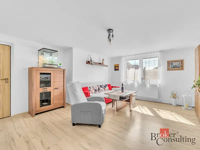Prodej činžovního domu 220 m², Doubravice – náhled fotky 2