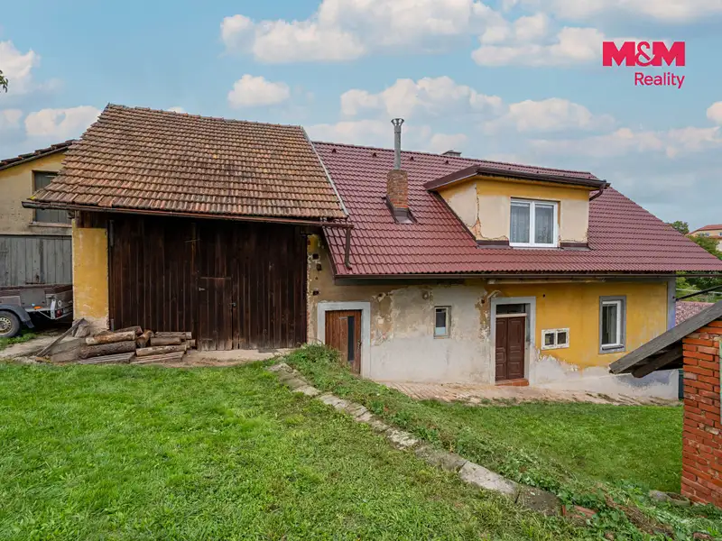 Prodej rodinného domu 122 m², pozemek 976 m², Velká Jesenice – náhled fotky 2