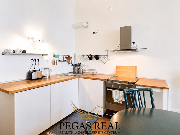 Квартира 3+kk в оренду, 120 м² (9 з 17)