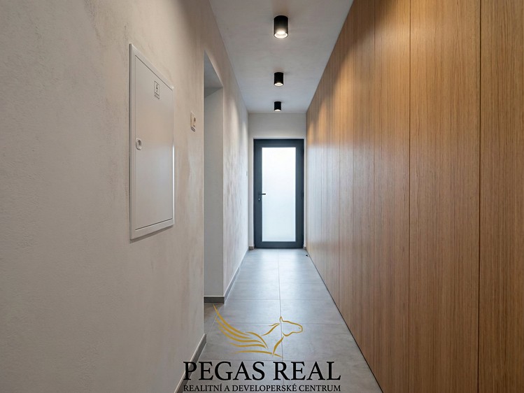Haus zum Kauf, 217 m² (7 von 23)