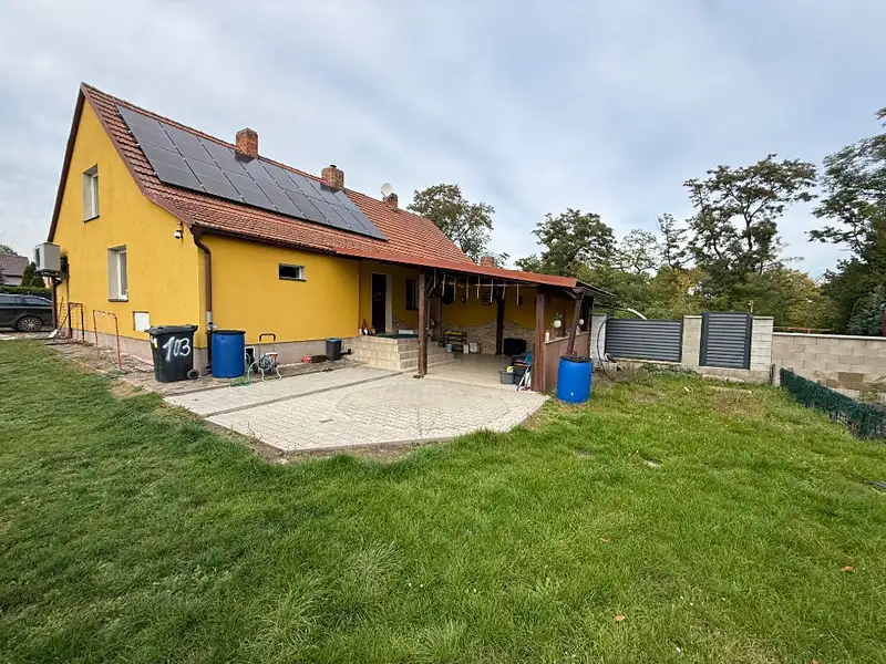 Prodej rodinného domu 160 m², pozemek 652 m², Hrušov – náhled fotky 1