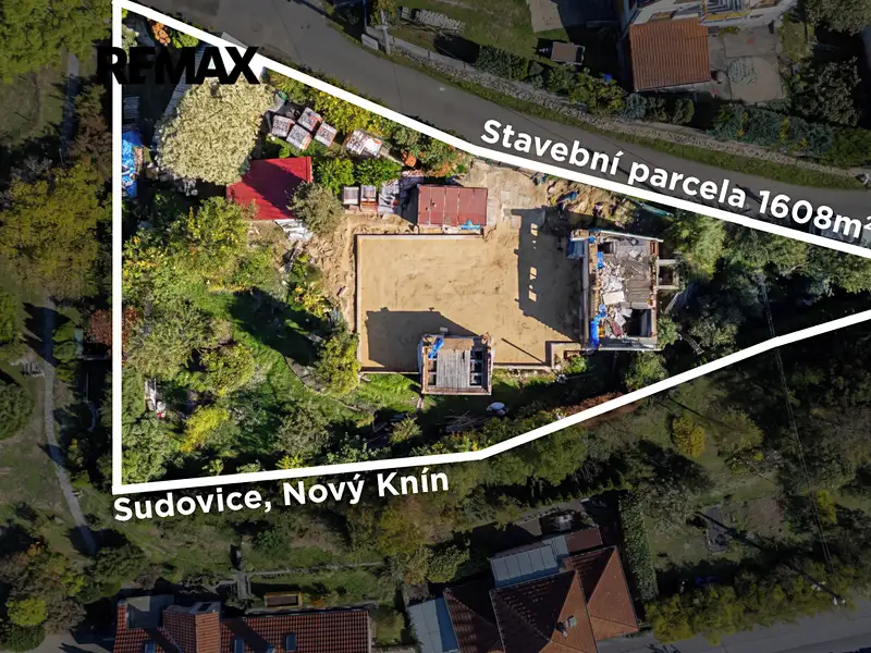 Prodej stavebního pozemku 1308 m², Nový Knín – náhled fotky 2