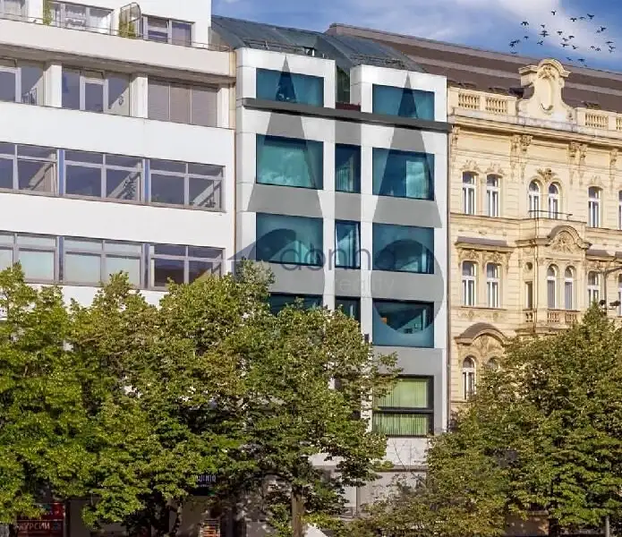 Pronájem kanceláře 326 m², Praha – náhled fotky 1