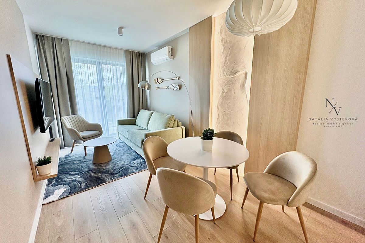 Prodej bytu 2+kk 40 m², Zarzecze – fotka 1 z 3