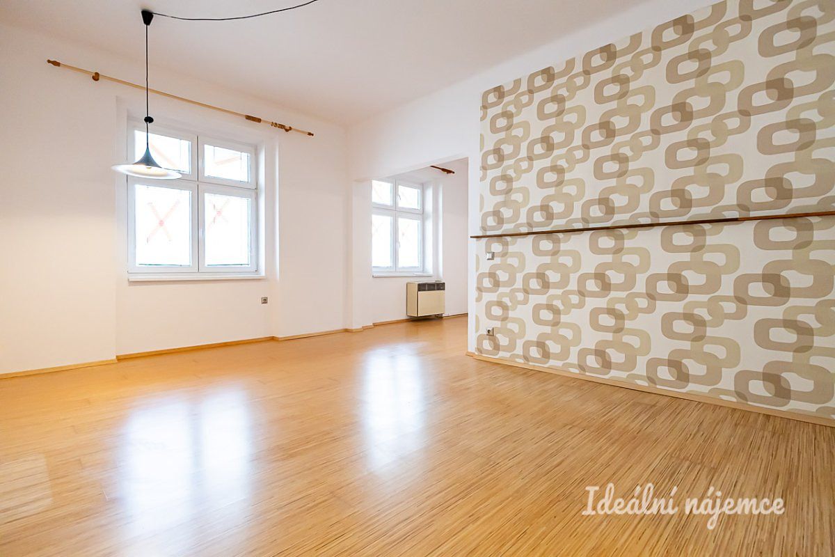 Pronájem bytu 2+1 68 m² – fotografie 2