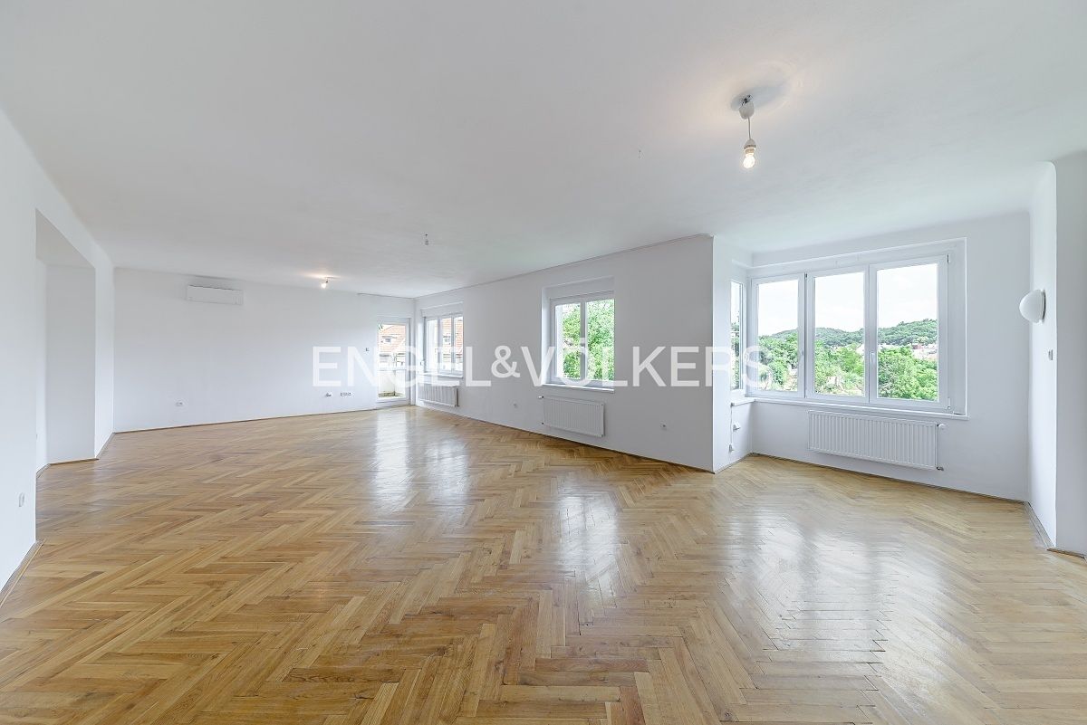 Pronájem bytu 4+1 150 m²