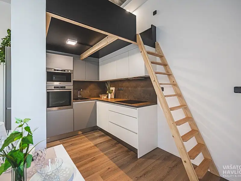Prodej bytu 1+kk 44 m², Hradec Králové – náhled fotky 1