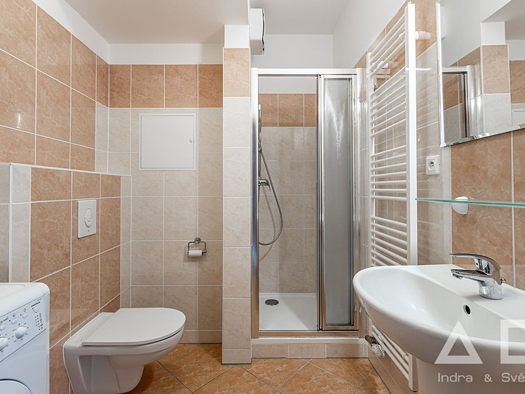 Prodej bytu 1+kk, 35 m² (8 z 18)
