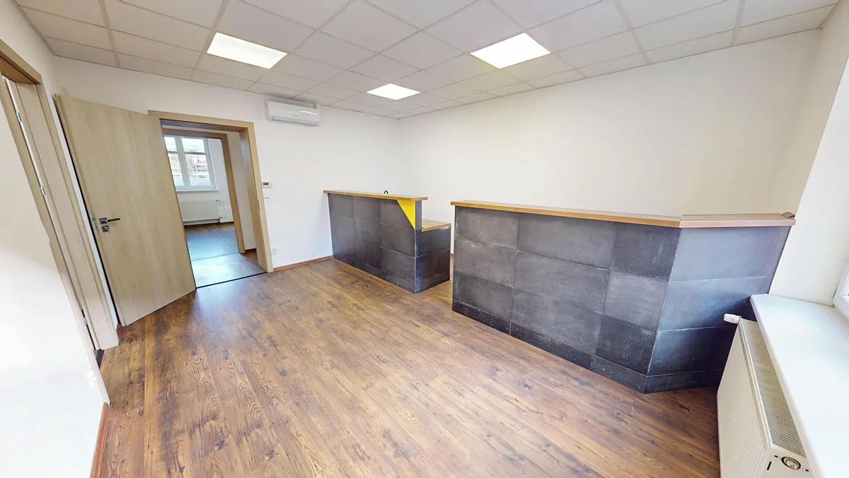 Pronájem kanceláře 120 m²