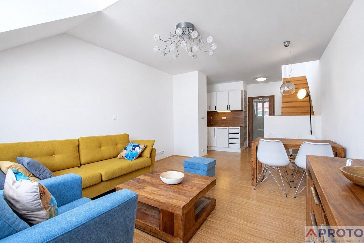 Pronájem bytu 2+kk 62 m² – fotografie 5