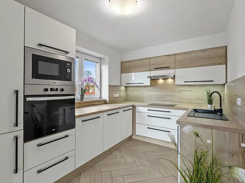 Pronájem bytu 2+1 67 m², Podbořany – náhled fotky 1