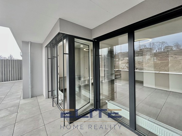 Pronájem bytu 3+kk, 106 m² (5 z 31)