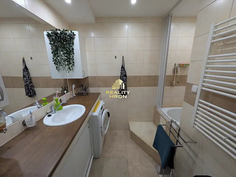 Prodej bytu 2+1 68 m², Chomutov – náhled fotky 3