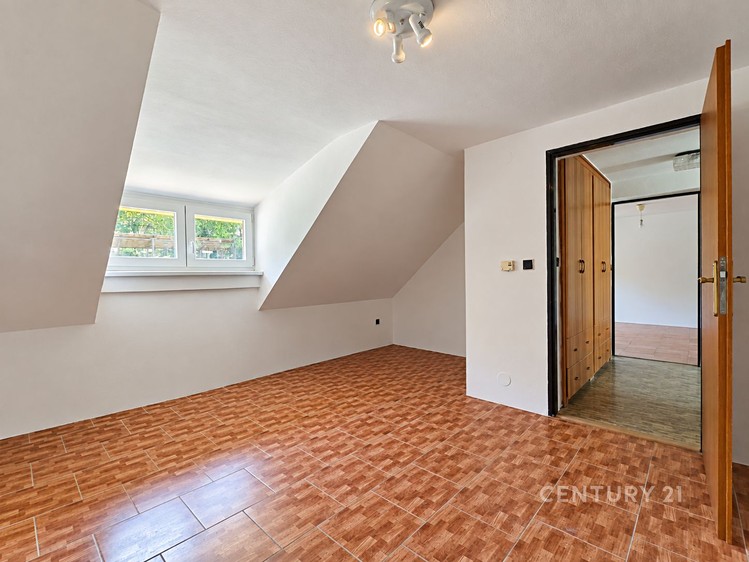 Prodej domu, 210 m² (16 z 33)