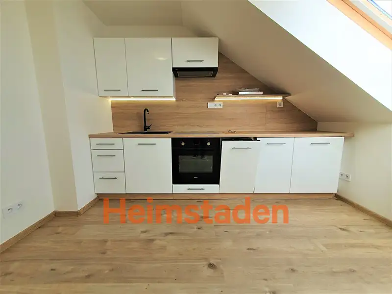 Pronájem bytu 2+kk 45 m², Ostrava – náhled fotky 2