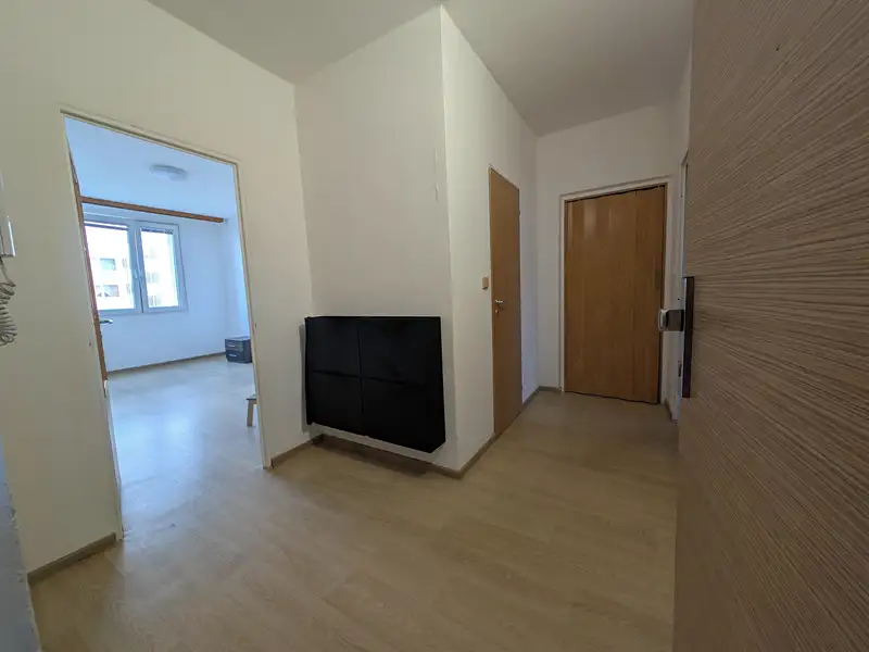 Pronájem bytu 3+1 80 m², Chomutov – náhled fotky 3