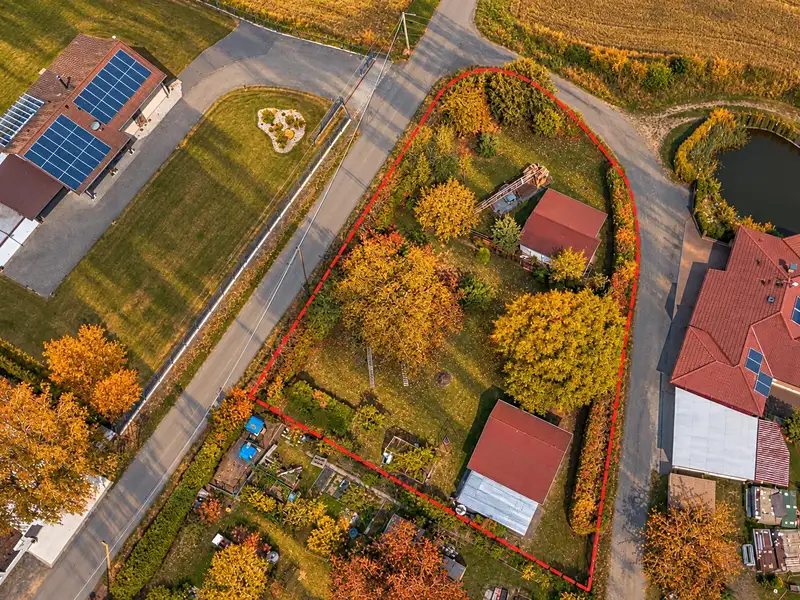 Prodej stavebního pozemku 1257 m², Tábor – náhled fotky 1