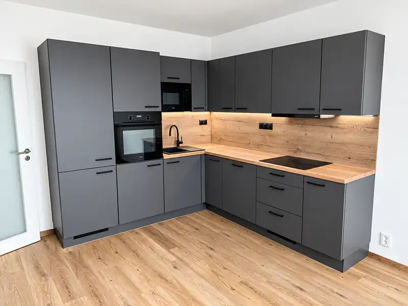 Prodej bytu 2+kk 40 m², Plzeň – náhled fotky 1