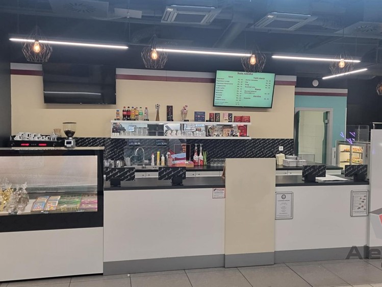 Комерційне приміщення в оренду, 110 м² (2 з 6)