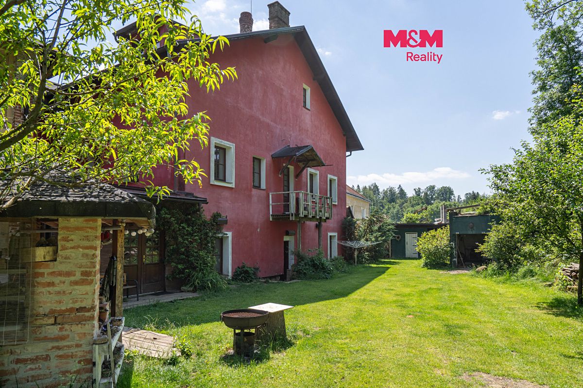 Prodej rodinného domu 440 m², pozemek 16608 m², Bednáreček – fotka 1 z 3