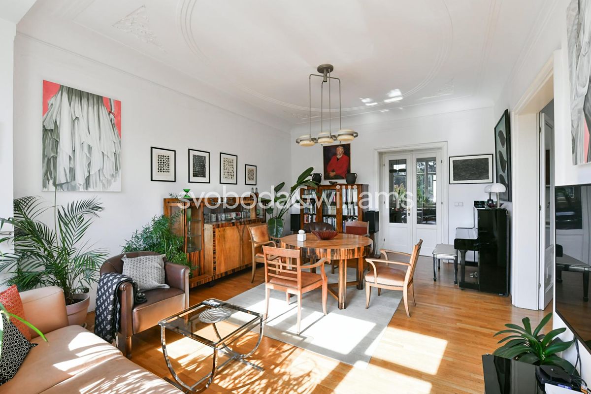 Pronájem bytu 3+1 120 m², Praha – fotka 1 z 3