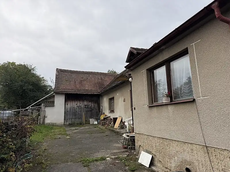 Prodej rodinného domu 150 m², pozemek 1447 m², Líšnice – náhled fotky 3