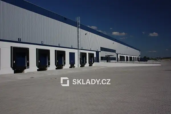 Pronájem skladového prostoru 9330 m², Most – náhled fotky 3