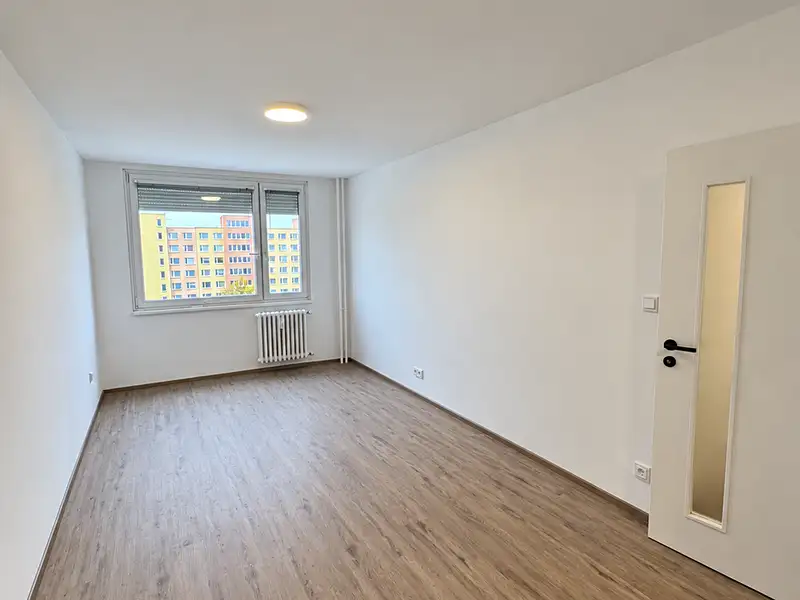Prodej bytu 2+kk 44 m², Praha – náhled fotky 1