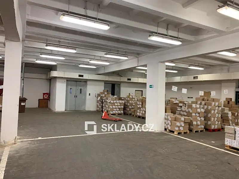 Pronájem skladového prostoru 2800 m², Teplice – náhled fotky 2