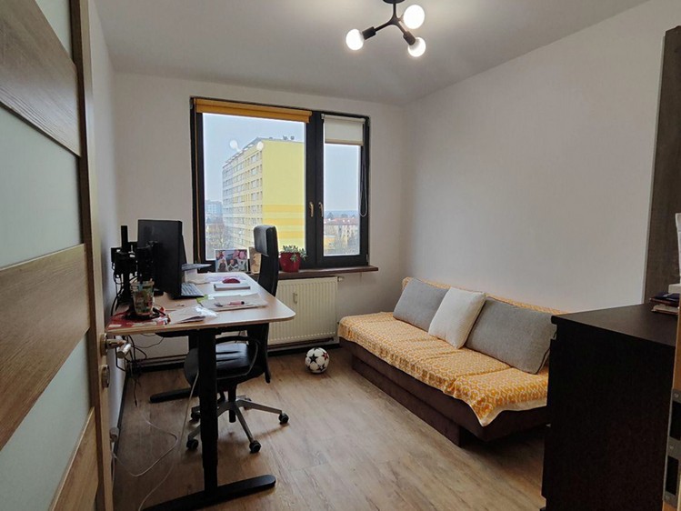 Квартира 3+kk в оренду, 71 м² (14 з 22)