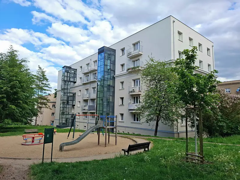 Prodej bytu 3+1 70 m², Praha – náhled fotky 1
