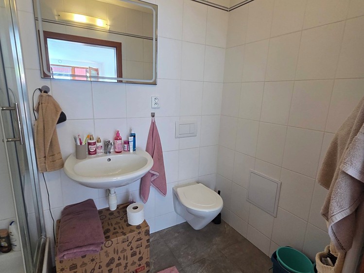 Квартира 1+kk в оренду, 28 м² (7 з 9)