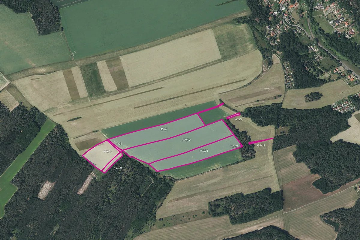 Prodej pole 152320 m²