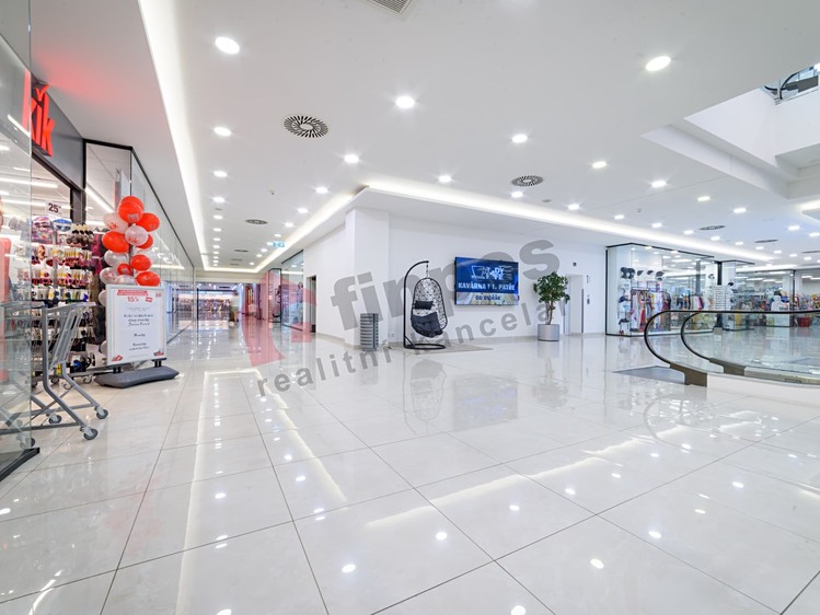 Комерційне приміщення в оренду, 81 м² (12 з 20)