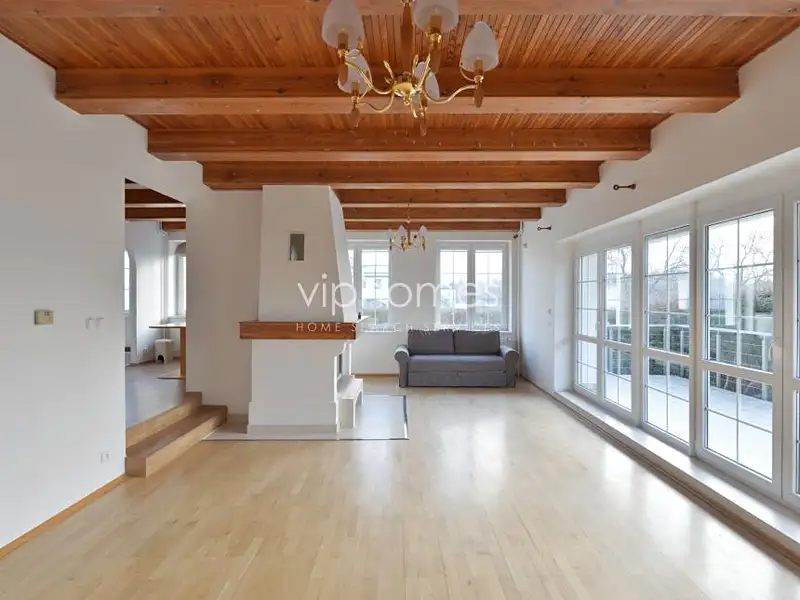 Pronájem vily 350 m², pozemek 745 m², Průhonice – náhled fotky 3