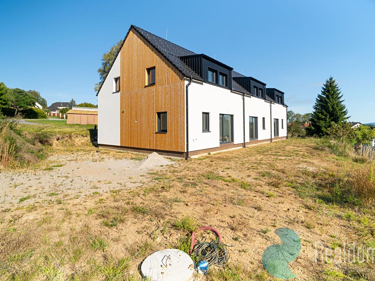 Квартира 4+kk на продаж, 115 м² (24 з 30)