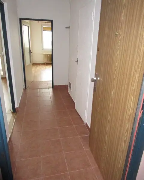 Pronájem bytu 2+kk 47 m², Hradec Králové – náhled fotky 3