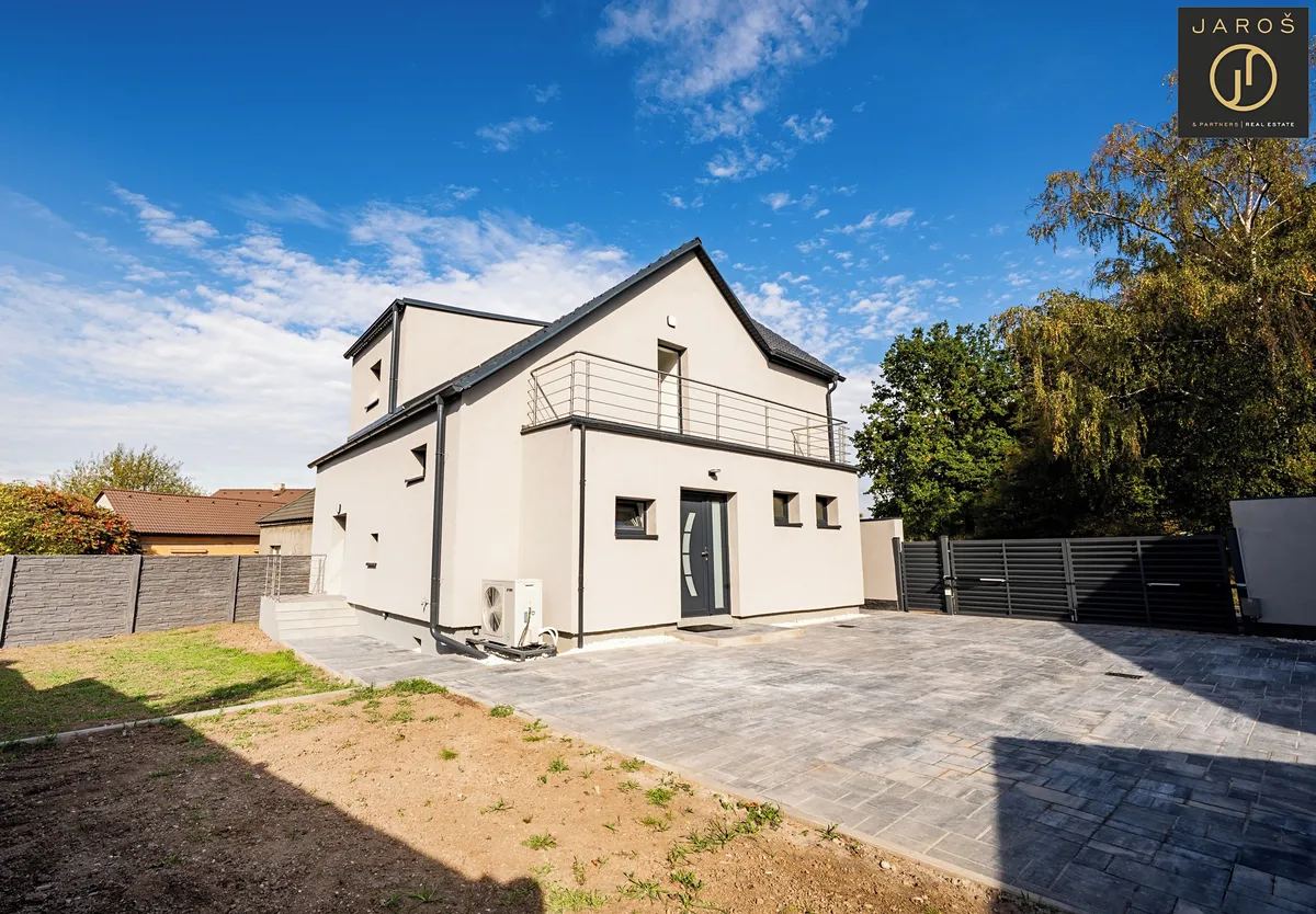 Prodej rodinného domu 153 m², pozemek 348 m²