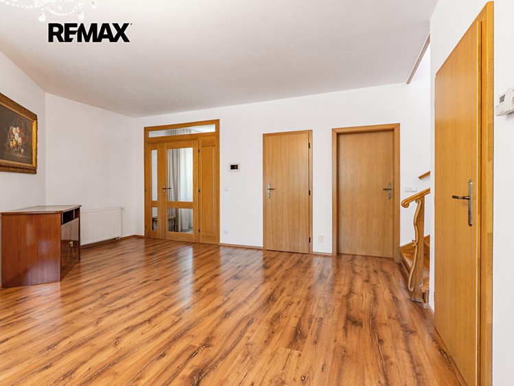 Haus zur Miete, 280 m² (43 von 72)