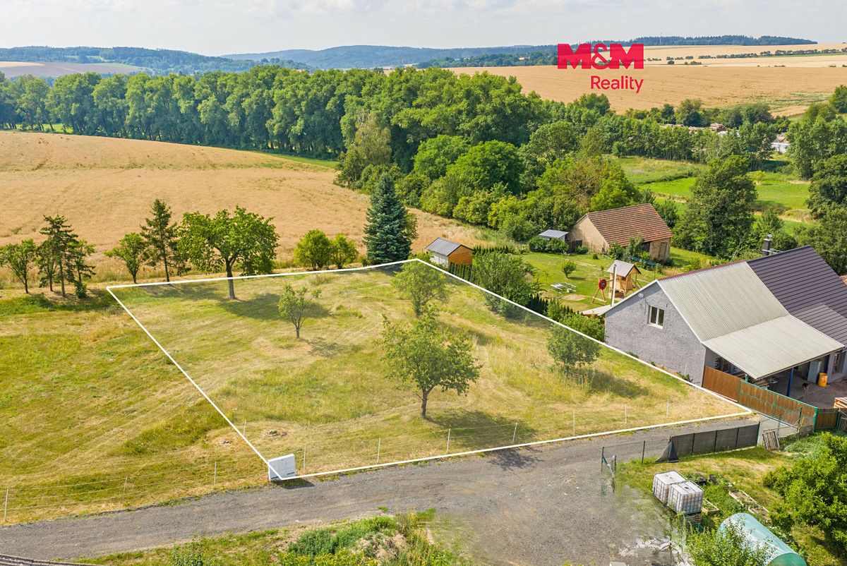 Prodej stavebního pozemku 1423 m², Prusice – fotka 1 z 3