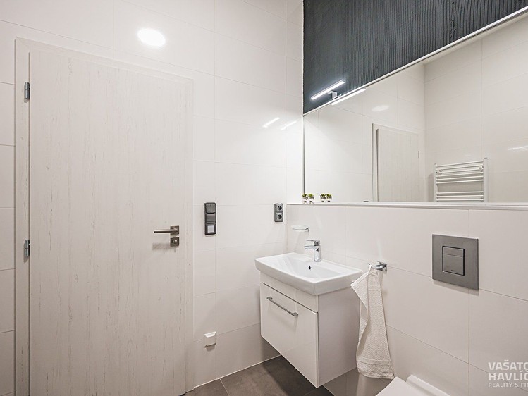 Prodej bytu 1+kk, 44 m² (13 z 17)
