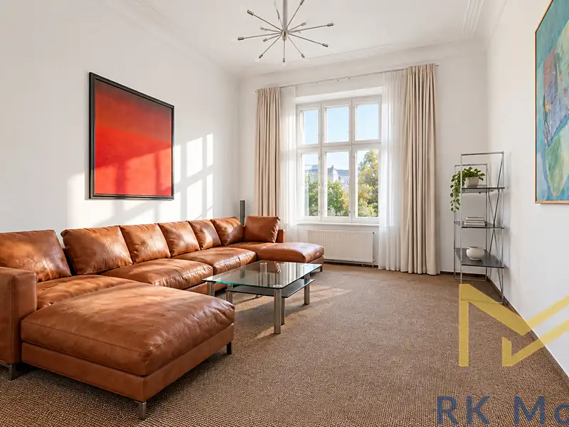 Pronájem bytu 3+1 103 m², Praha – náhled fotky 1