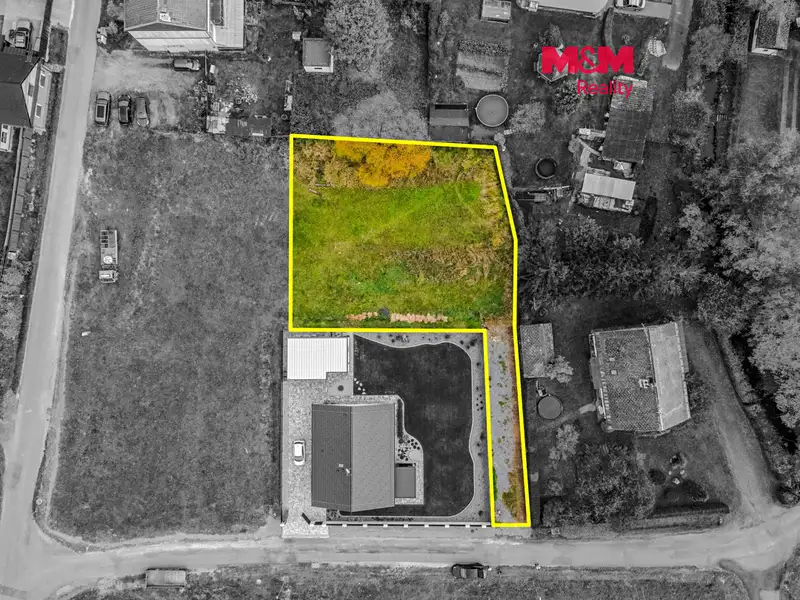 Prodej stavebního pozemku 1099 m², Sobotín – náhled fotky 1